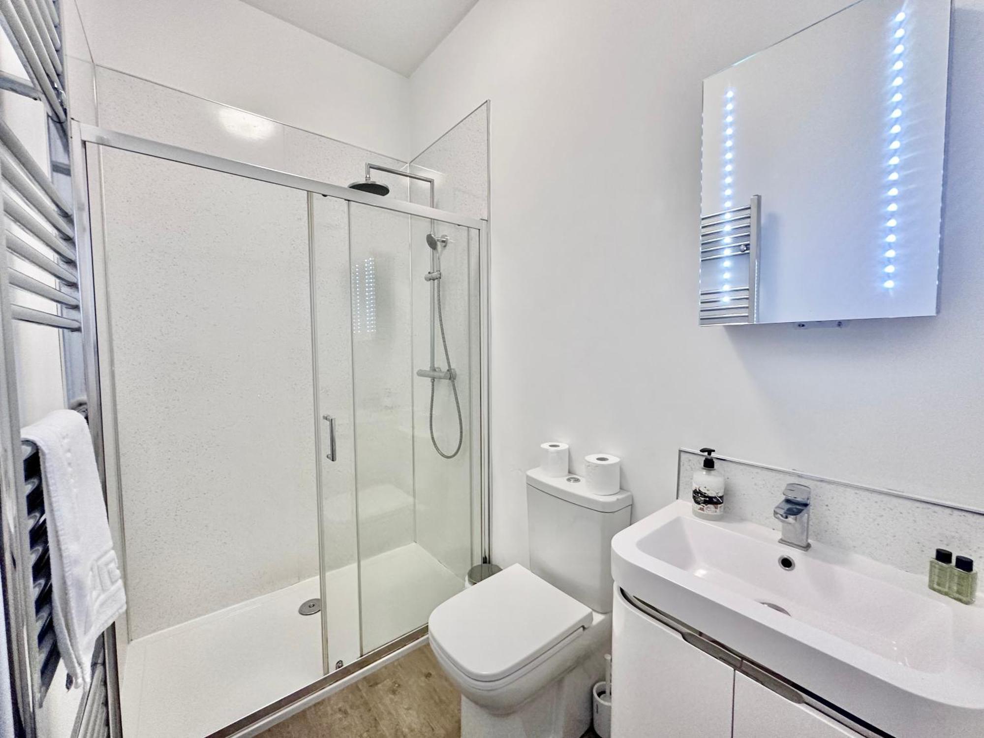 Ferienwohnung Clifford'S Reach At Bluebridge Court With Free Parking York Exterior foto